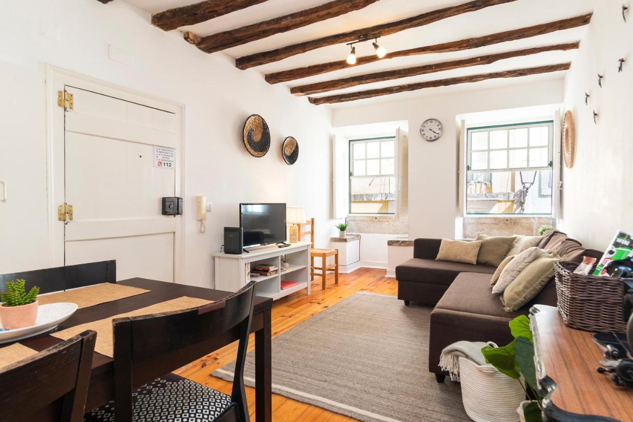 Alfama Patio Apartments Lisbon Bilik gambar